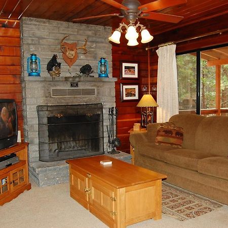 35 Cubbys Den Villa Wawona Kültér fotó